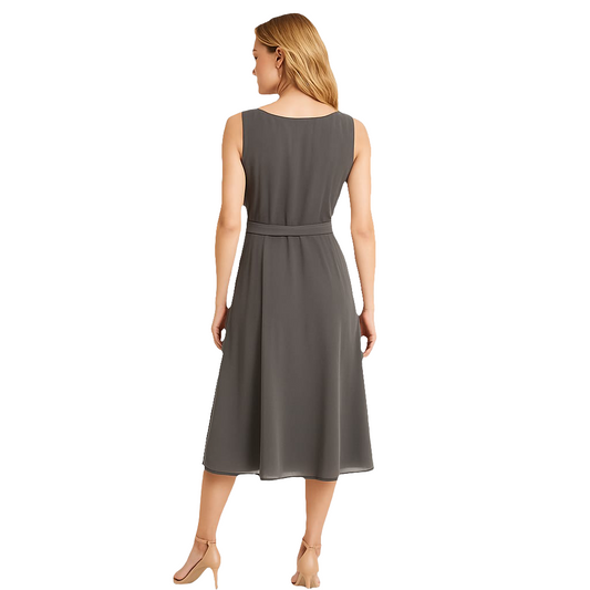 Midi Dress – Chic & Versatile